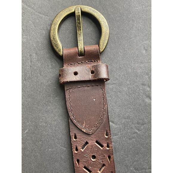 Womens Leather Belt SZ 2X Brown Leather Lasercut Western Cowboy Rodeo Up To 44” - Picture 9 of 9